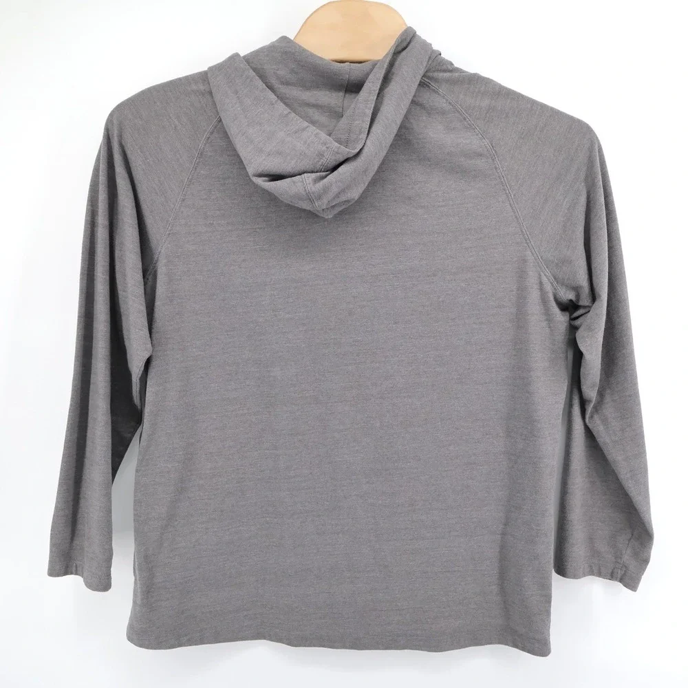 The North Face Classic Fit Lightweight Hooded Shirt Gray Long Sleeve Mens XL